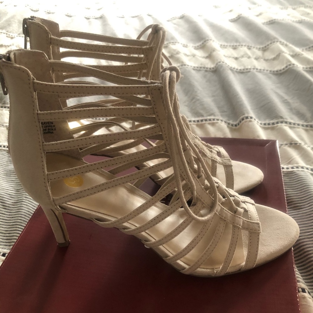Dress Barn shoes